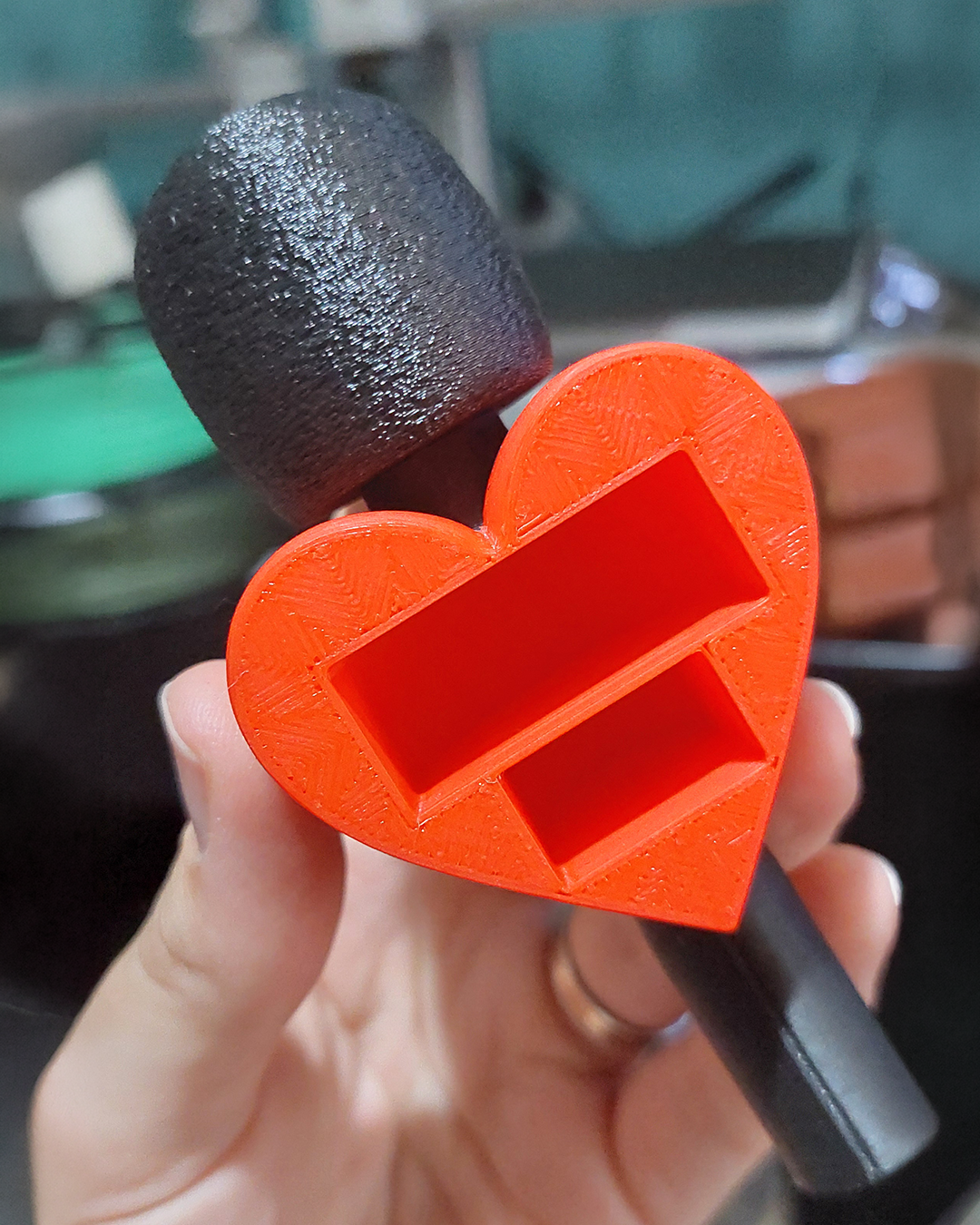 Porta micrófono lavalier impreso en 3D micrófono inalámbrico